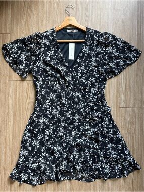 Francesca’s Mi Ami dress